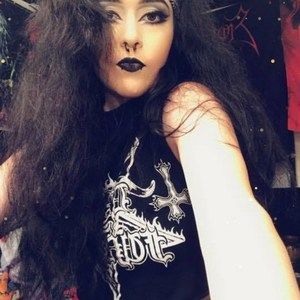 Meet your Posher, Valerie